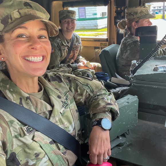 Meet your Posher, Sarah - Picture 7 of 7